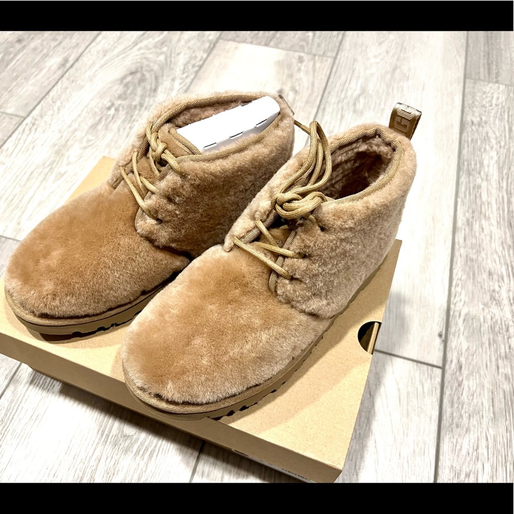 Neumel cozy size 7 tan New ugg